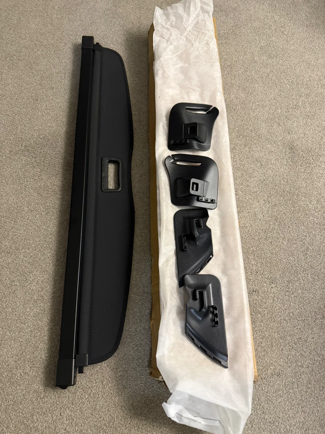 2020-2023 Tesla Model Y Cargo Cover image indicator(2)