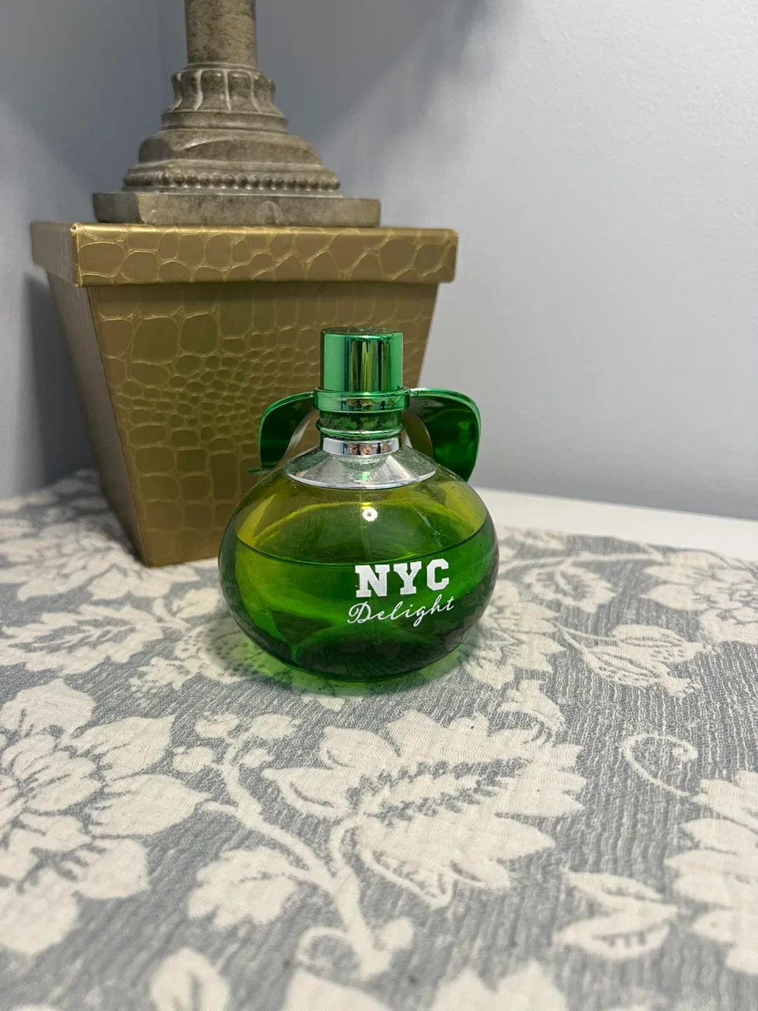 Perfume Lot: Meow, One Direction, NYC Delight image indicator(3)