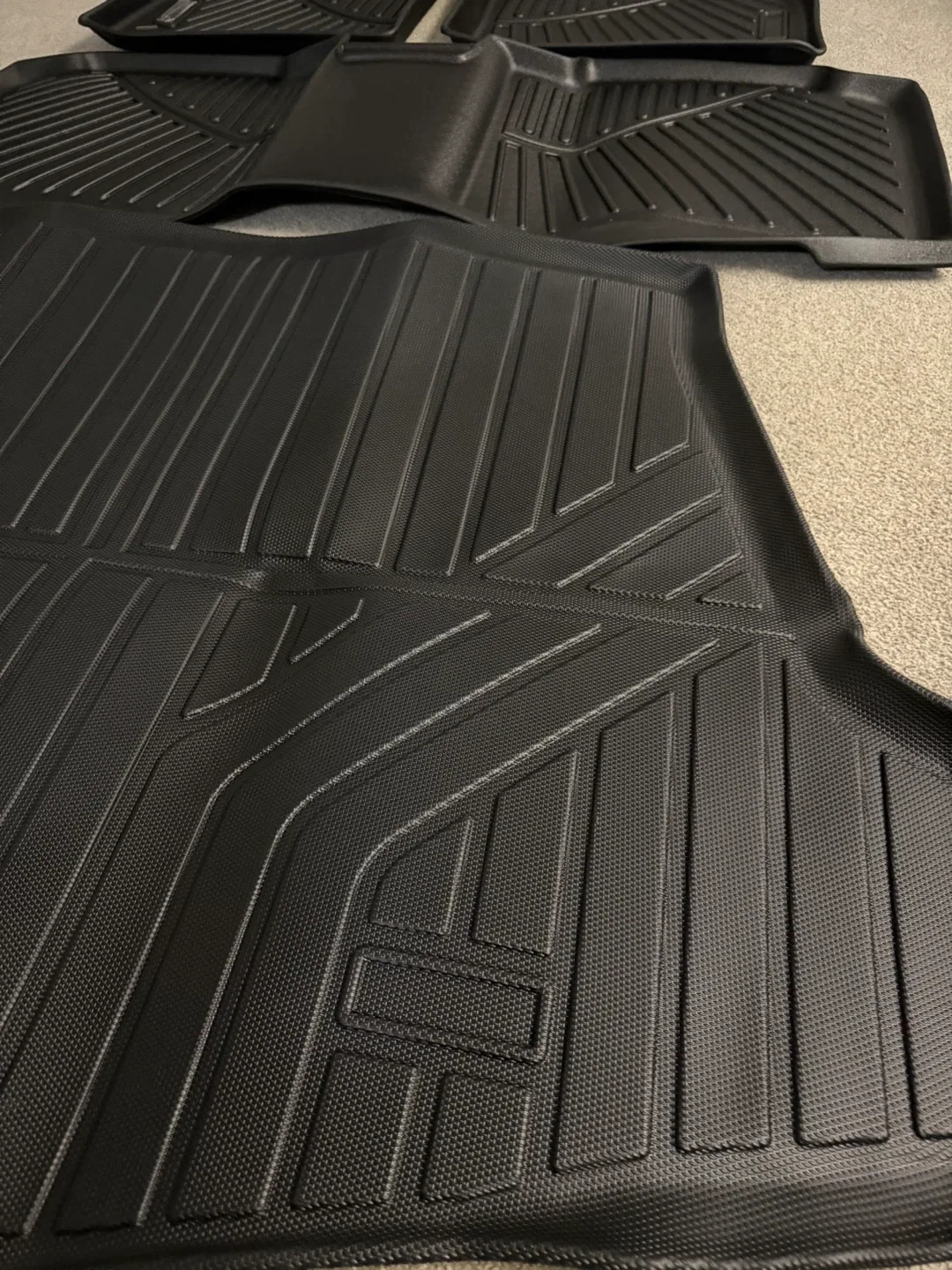 2023-2025 Toyota BZ4X Premium Floor Mats + Cargo Liner image indicator(3)