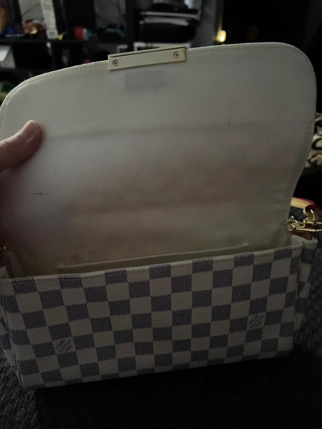 Louis Vuitton Damier Azur Eva Clutch image indicator(3)