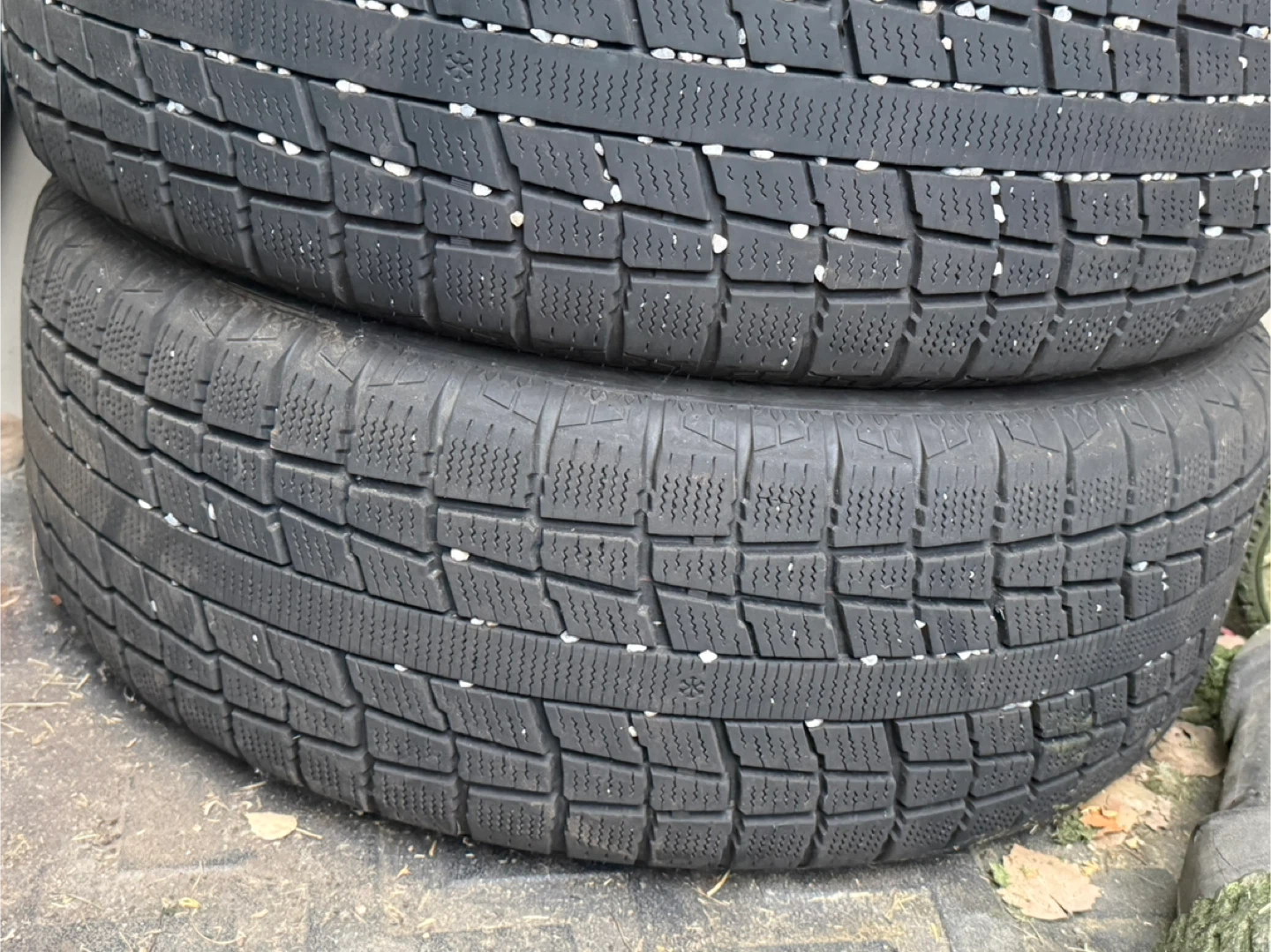 235/55R18 Comforser Winter Tires - photo 5
