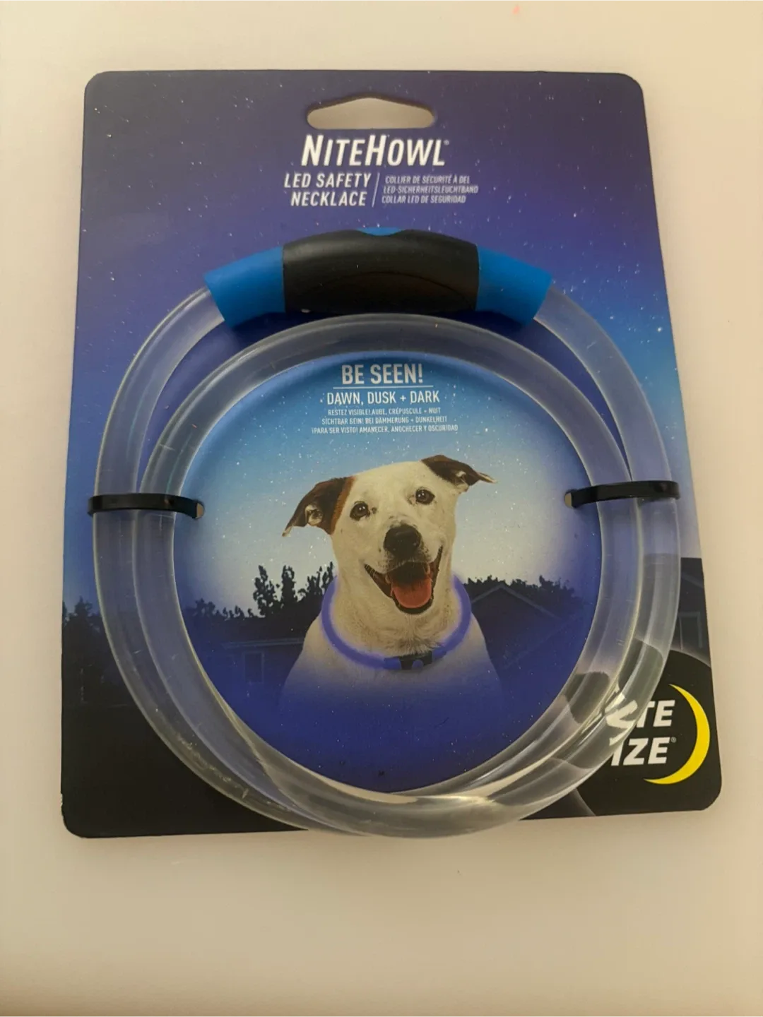 NiteHowl LED Safety Necklace for Dogs image indicator(2)