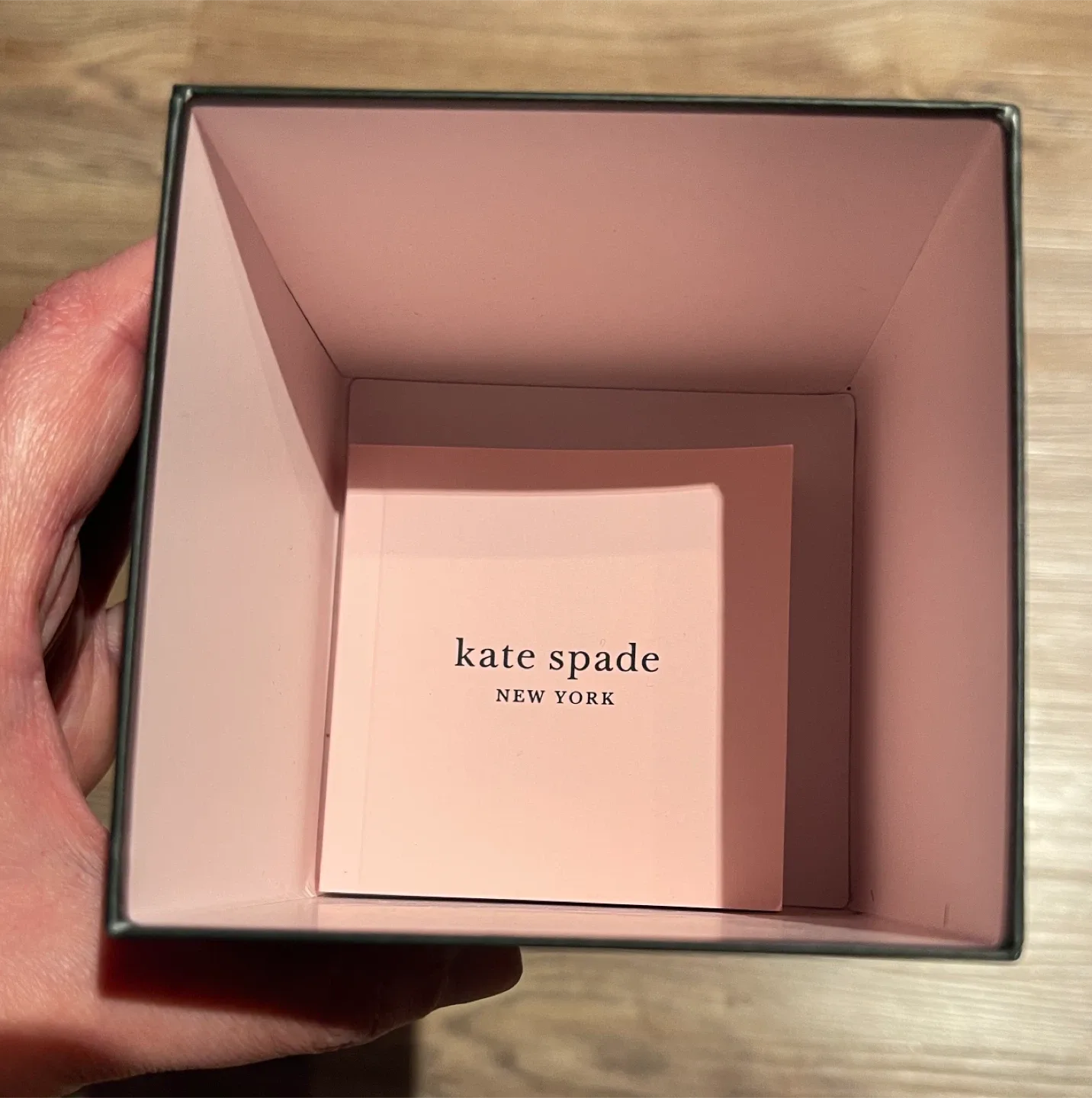 Kate Spade Holland Rose Bush Black Leather Strap Watch image indicator(9)