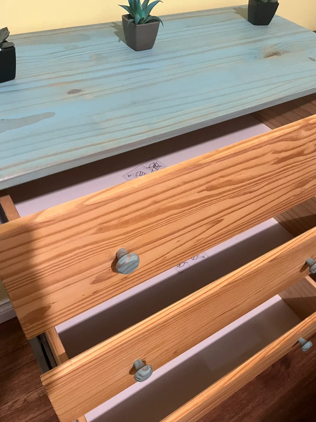 IKEA Tarva 3-Drawer Chest image indicator(3)