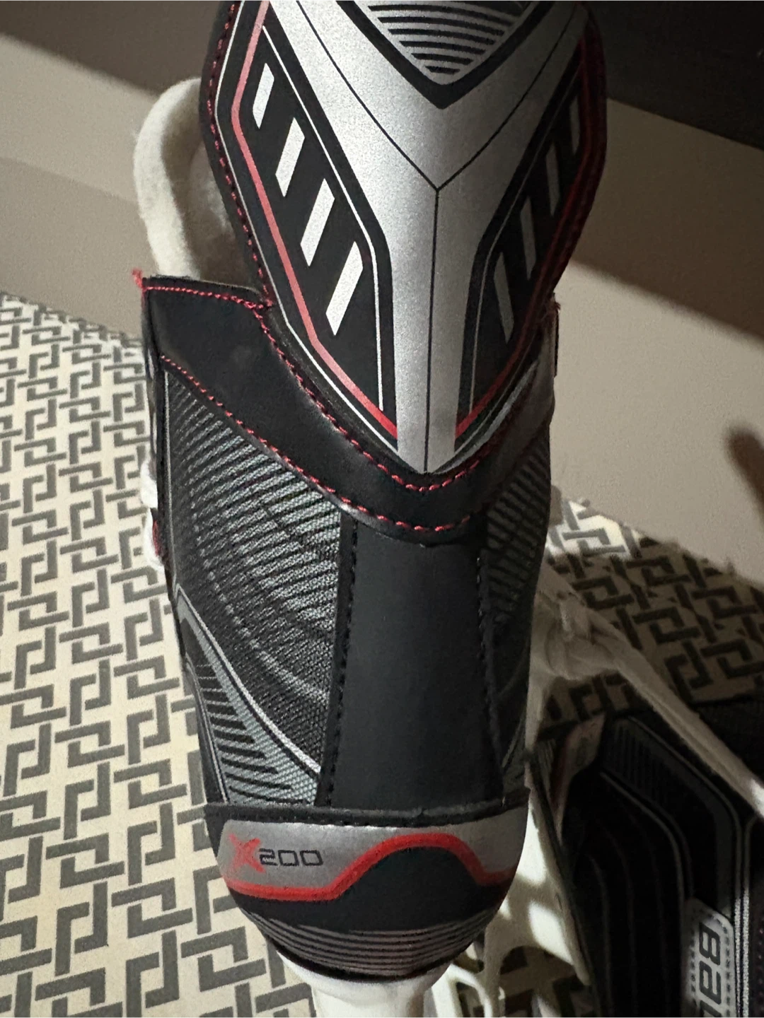 Bauer X200 Ice Hockey Skates Youth Size 3 - photo 4