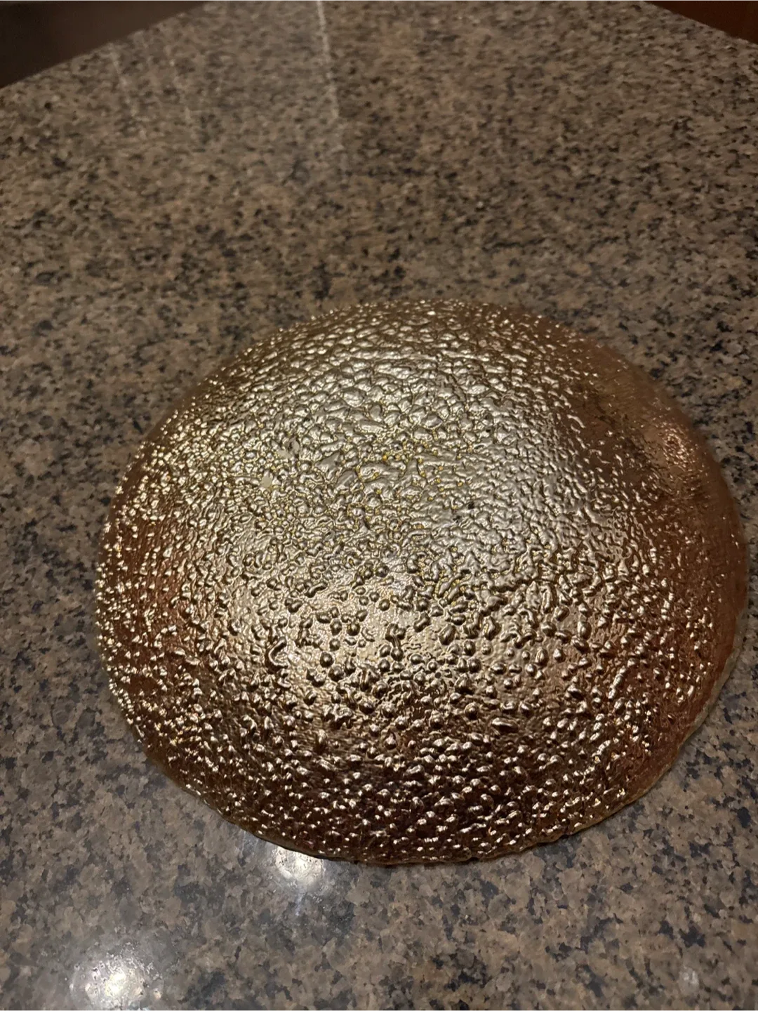 Decorative Gold Textured Plate image indicator(2)