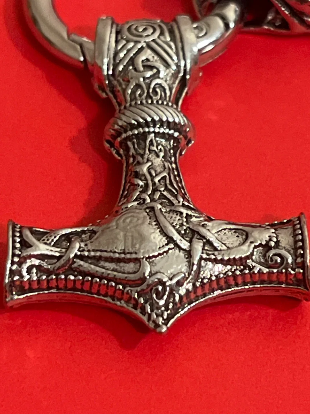 Thor's Hammer Wolf Head Silver Necklace image indicator(4)