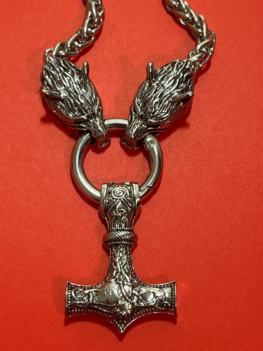Thor's Hammer Wolf Head Silver Necklace image indicator(6)