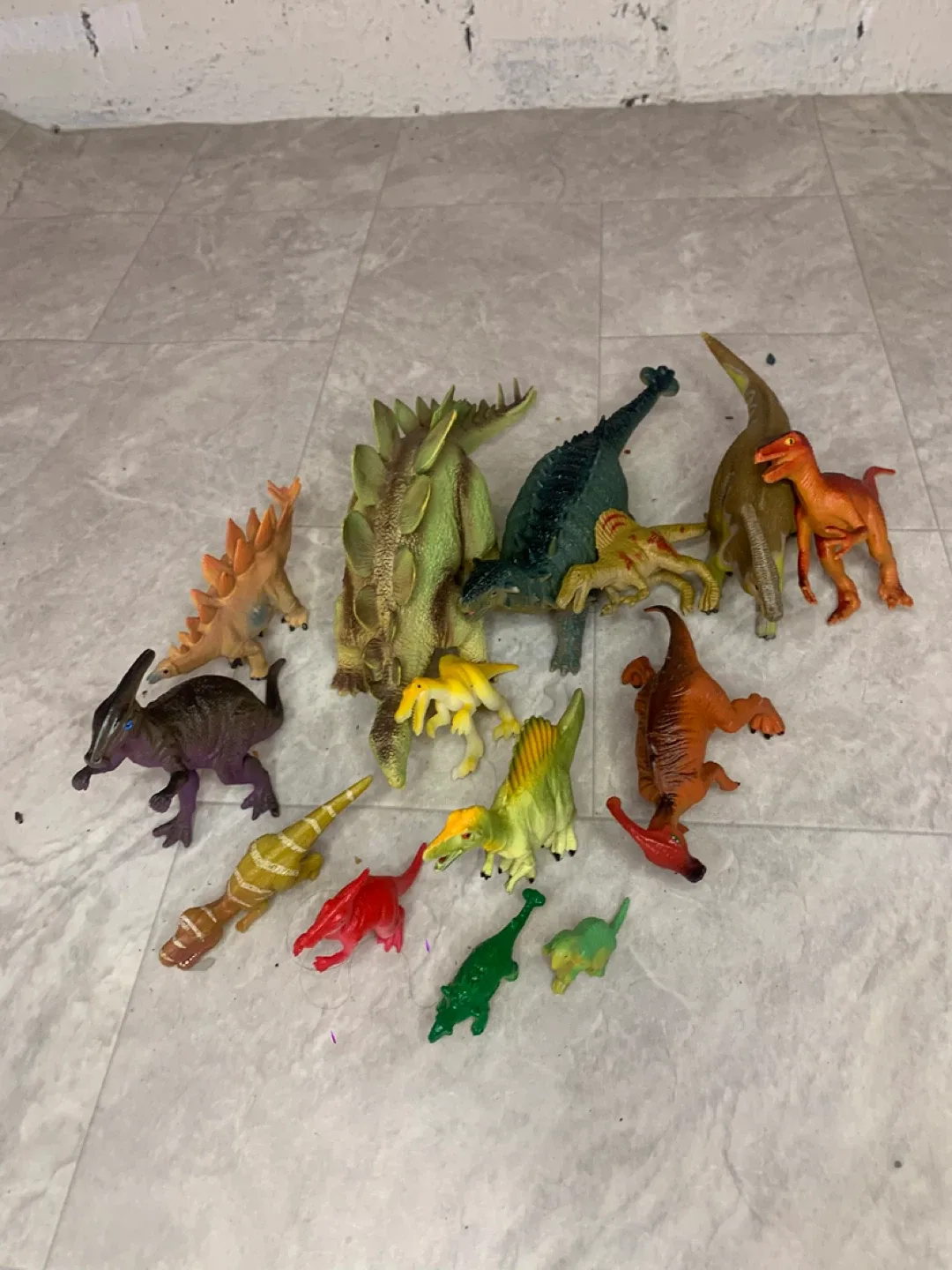 Dinosaur Figures - Assorted Styles / kids toys image indicator(2)