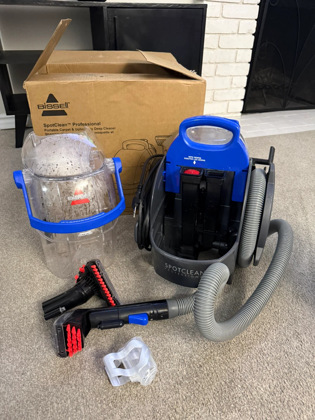 LIKE NEW Bissell Upholstery Spot Cleaner