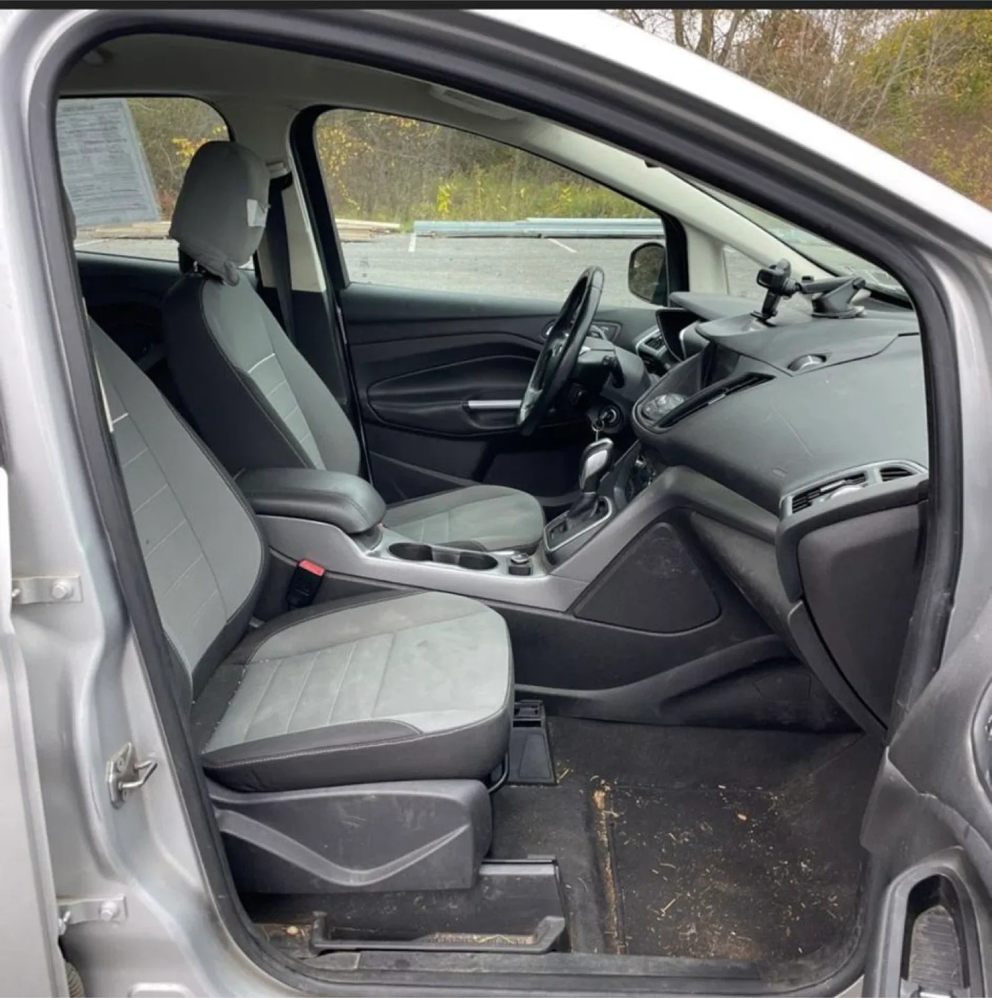 Ford C-Max Hybrid image indicator(7)