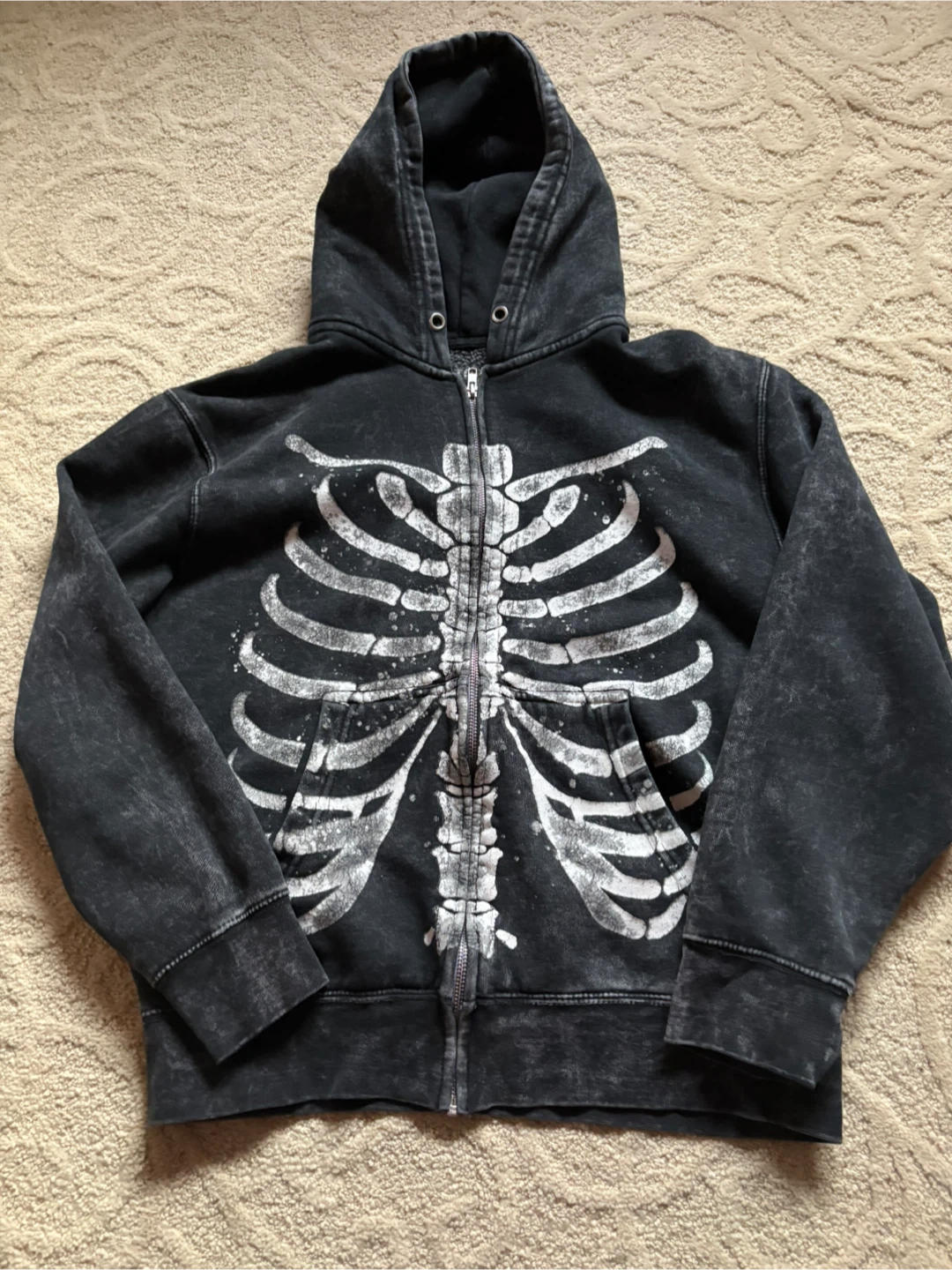 Hot Topic Skeleton Hoodie