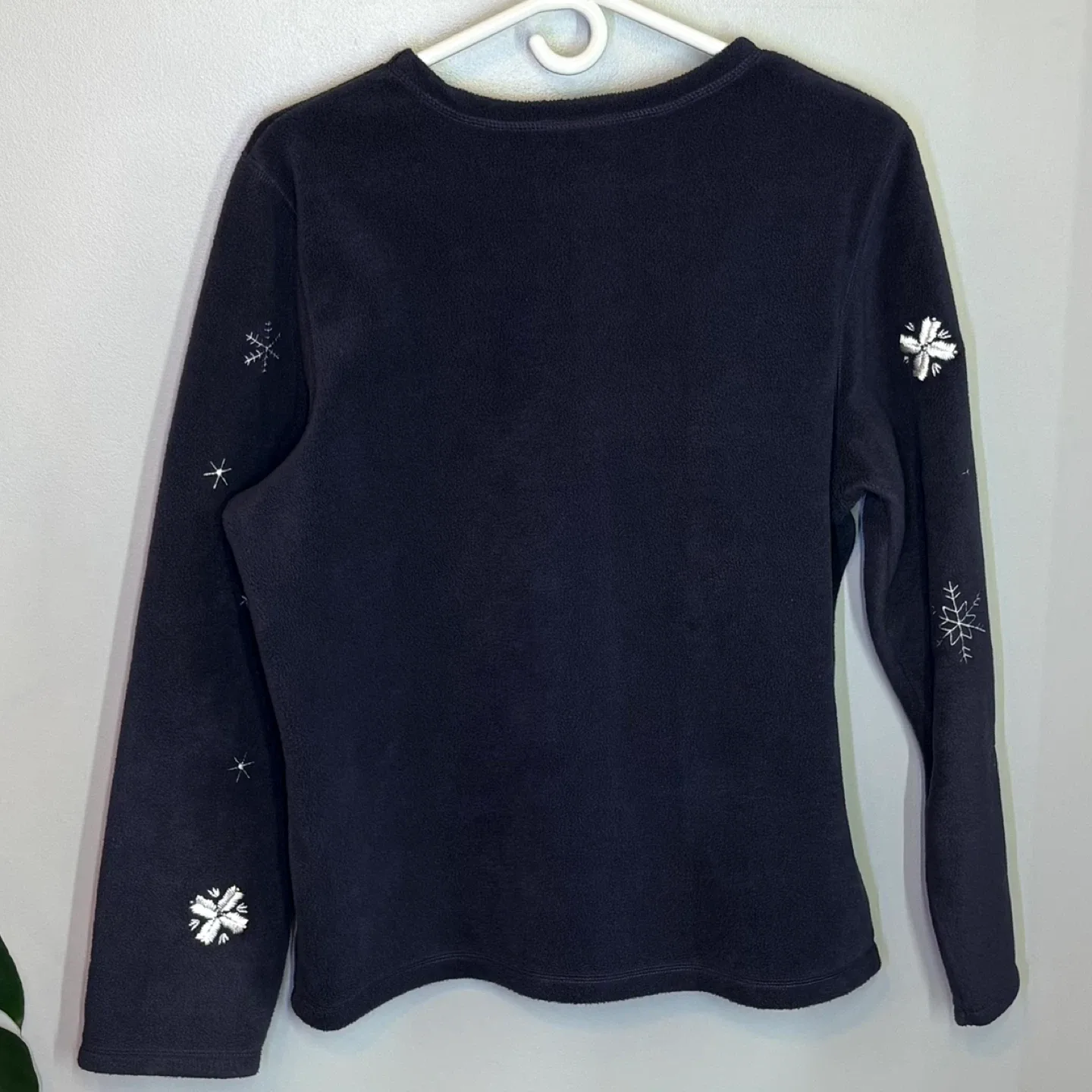 Denver Hayes Ugly Christmas Sweater Fleece Cardigan Sz XL image indicator(5)