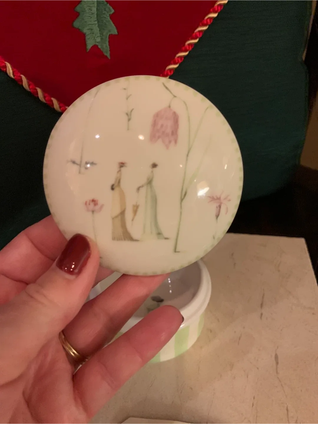 Portmeirion Up the Garden Path Trinket Box image indicator(7)