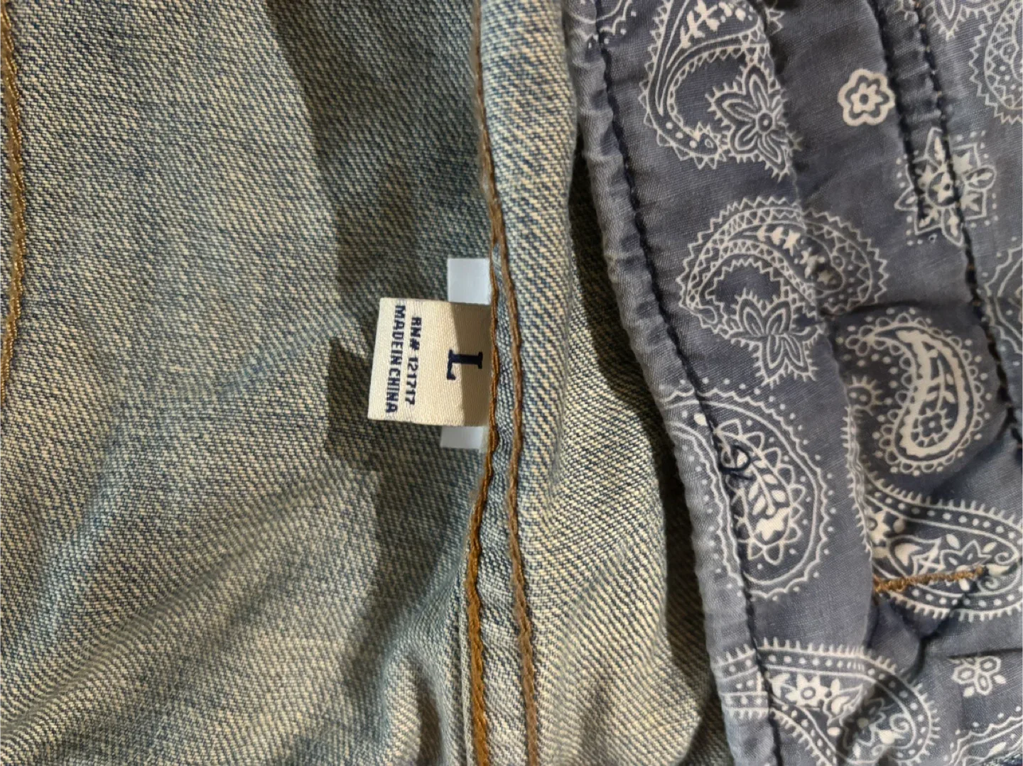 WHO.A.U American Vintage Denim Vest - Size L image indicator(5)