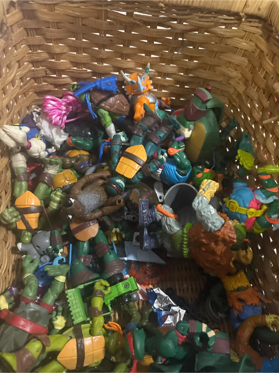 Teenage Mutant Ninja Turtles Action Figures Lot