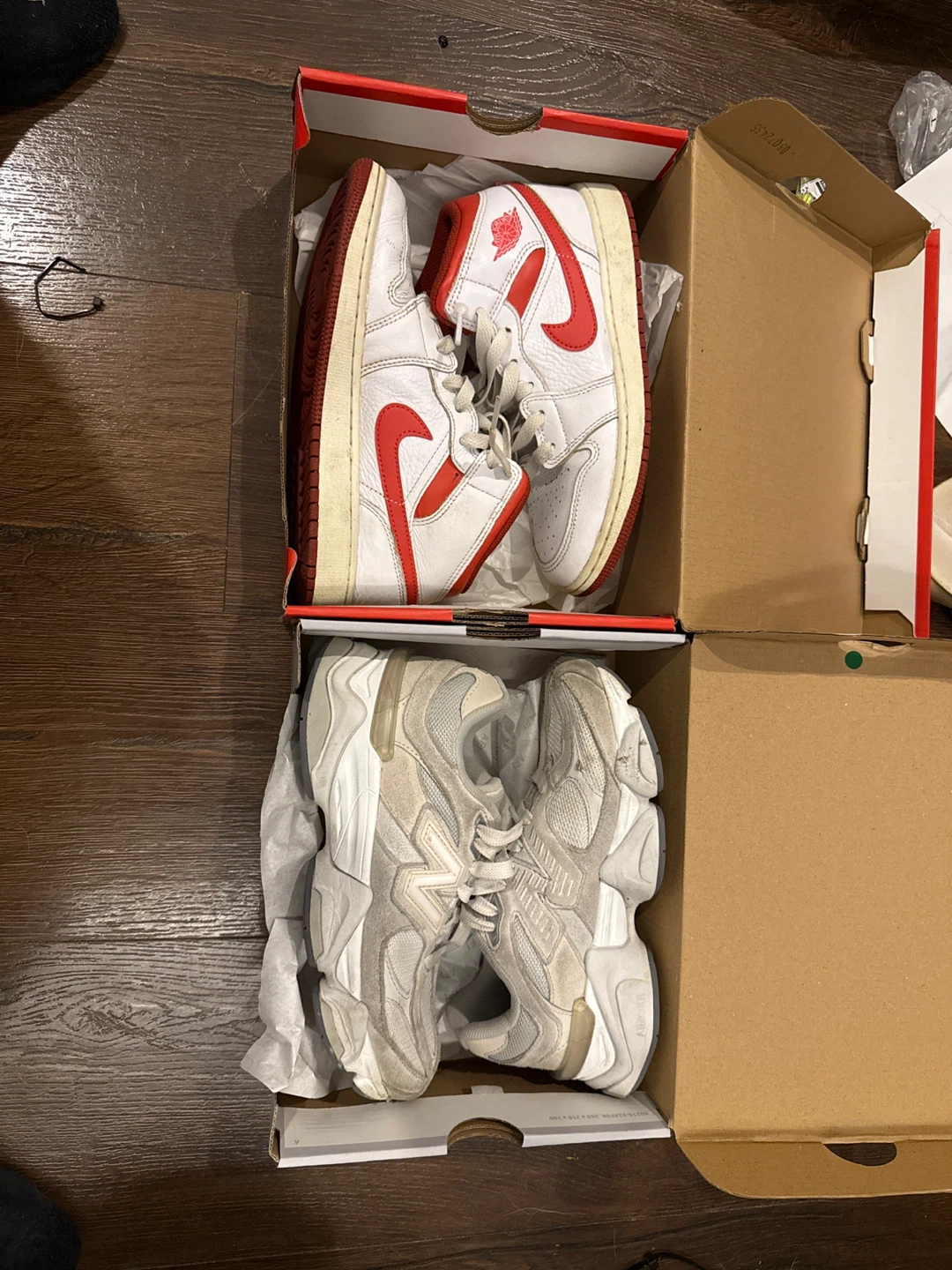 Nike Air Jordan 1 & New Balance 9060