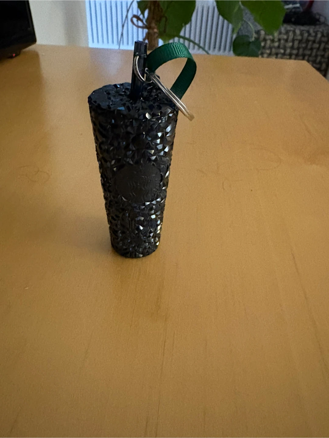 Starbucks Black Studded Tumbler Keychain - photo 2