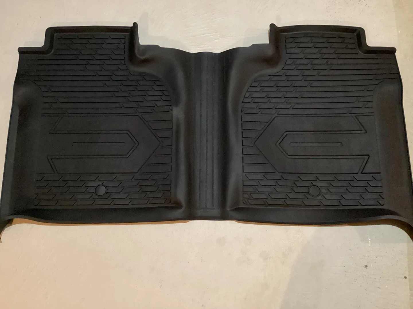 All Weather Floor Mats for Chevy Silverado/GMC Sierra image indicator(3)