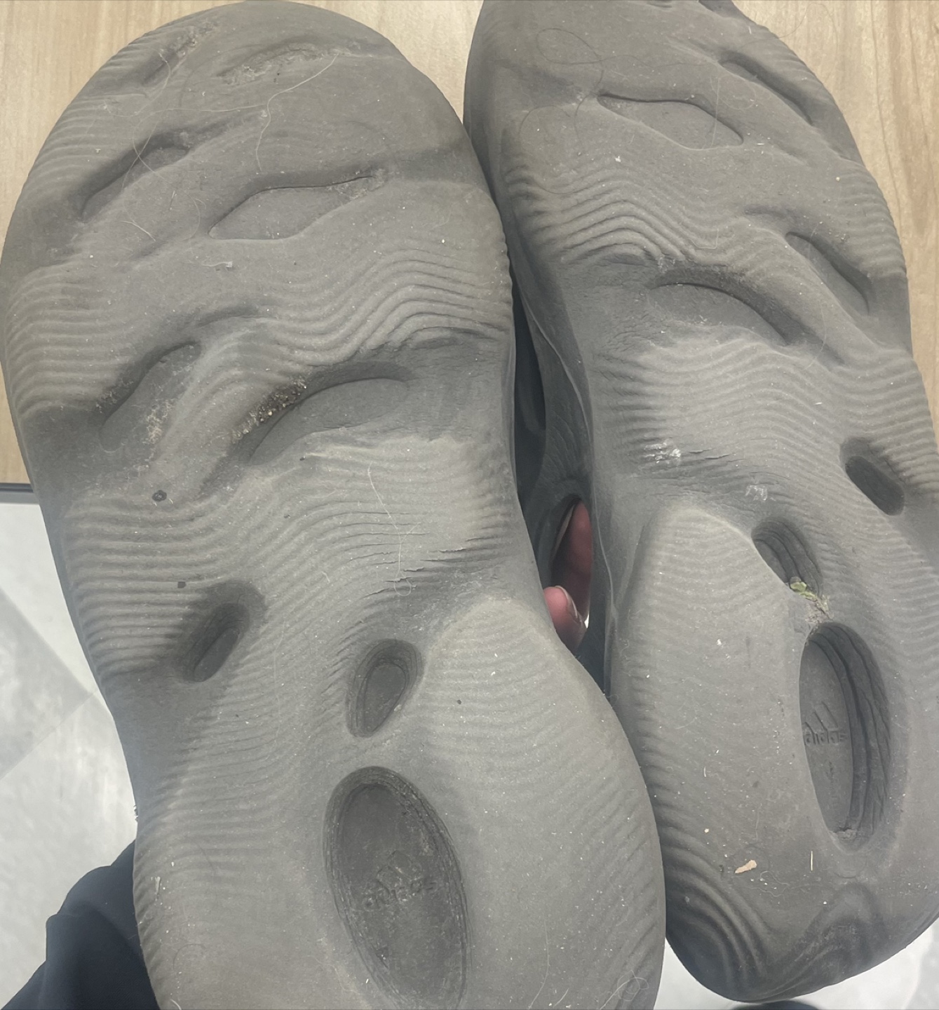 Adidas Yeezy Foam Runner Size 11 - photo 2