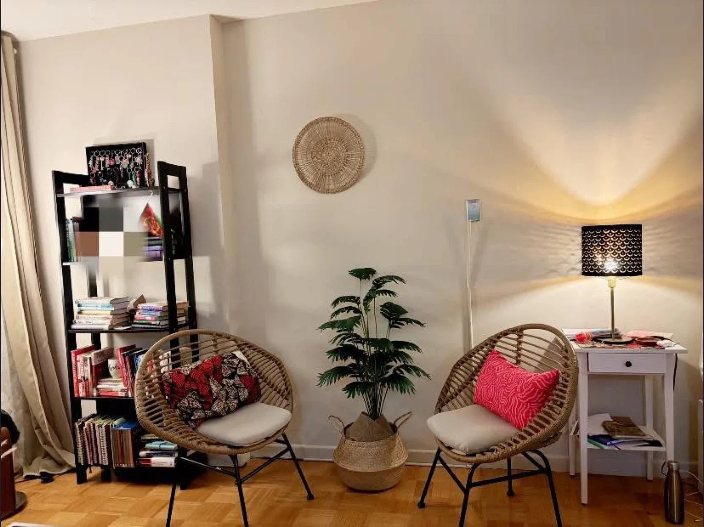 Studio sublet in Mid town Toronto image indicator(2)