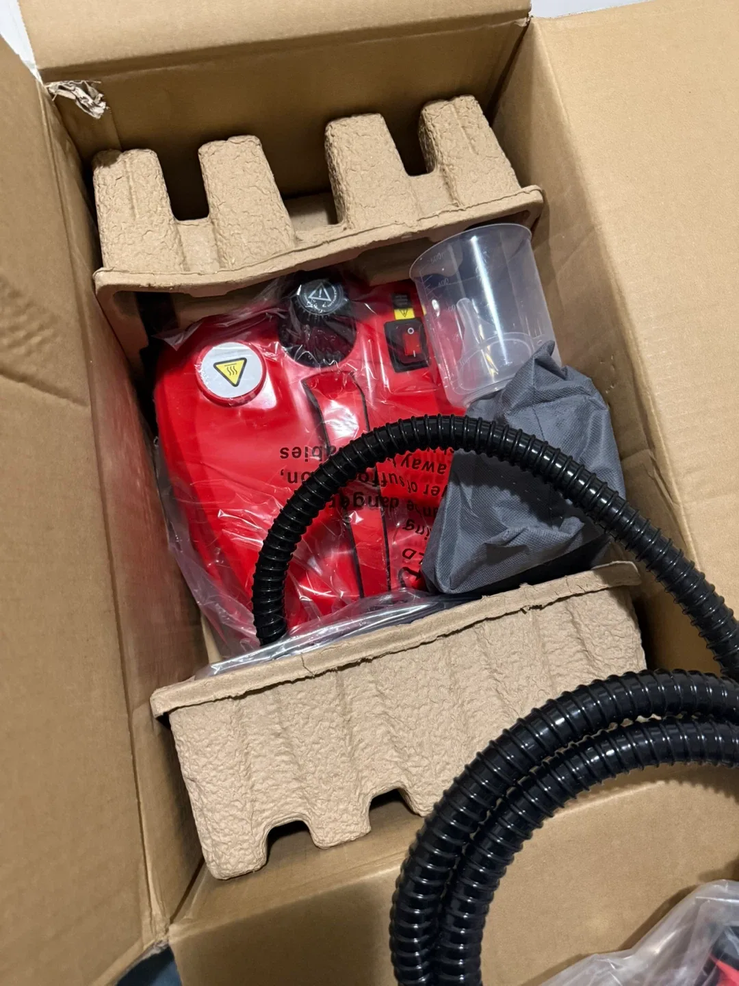 NEW 1800W Multipurpose Steam Cleaner, 5 BAR 160°C image indicator(4)