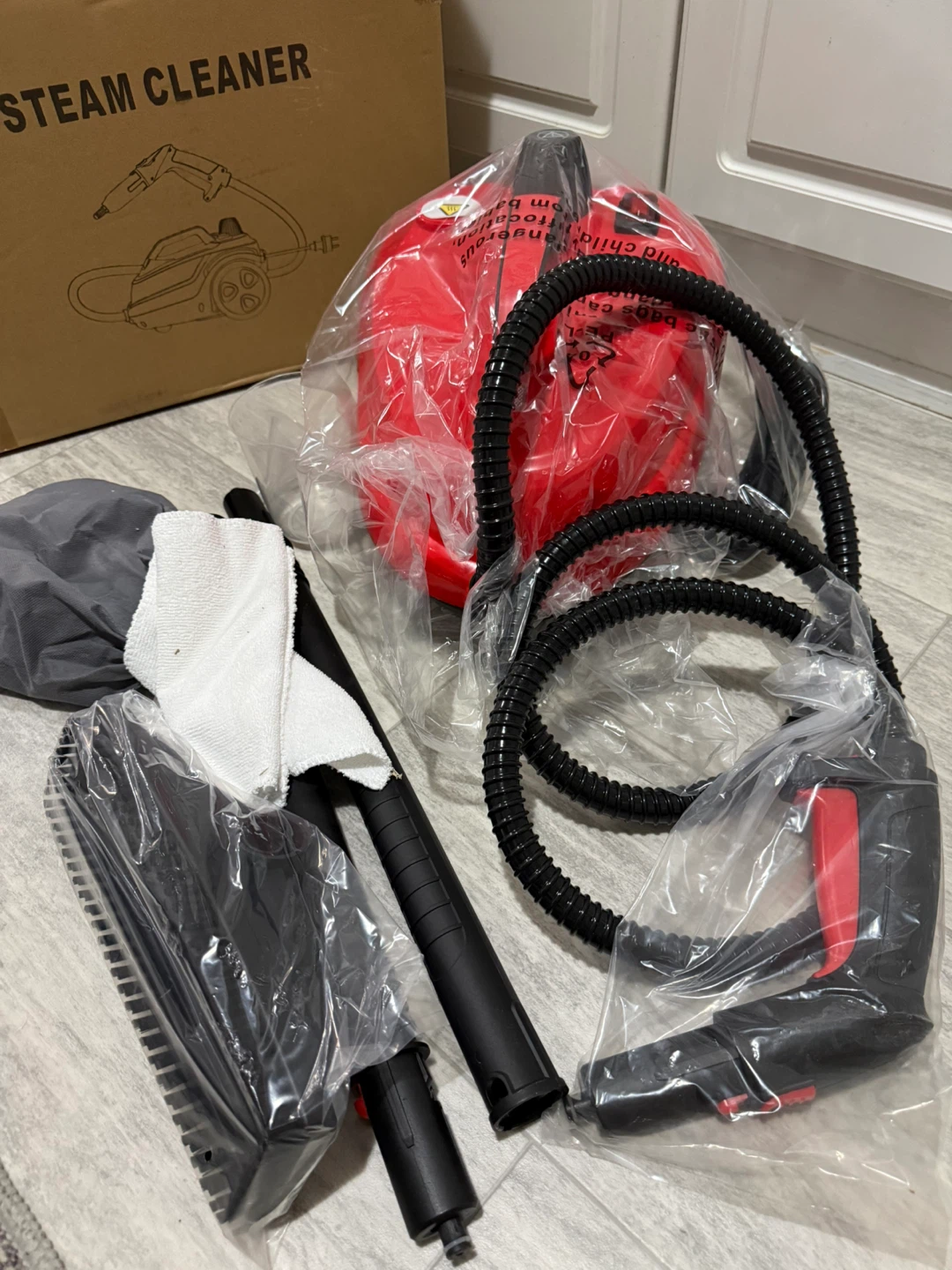 NEW 1800W Multipurpose Steam Cleaner, 5 BAR 160°C - photo 3