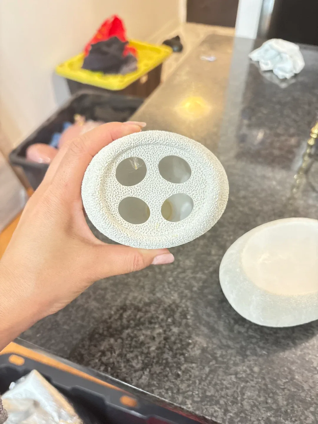 Bathroom Toothbrush Holder and Soap Dish Set image indicator(6)