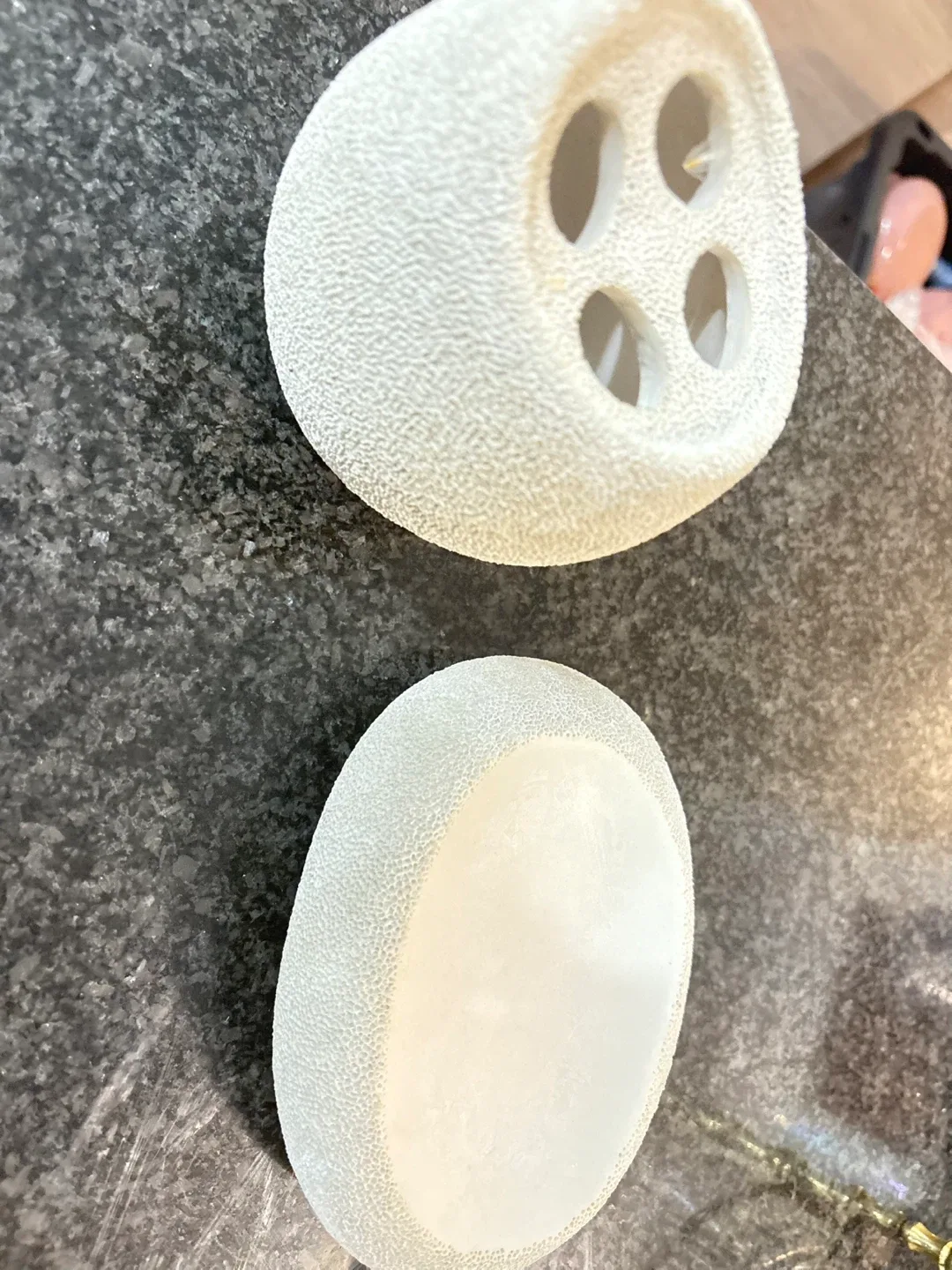 Bathroom Toothbrush Holder and Soap Dish Set image indicator(2)