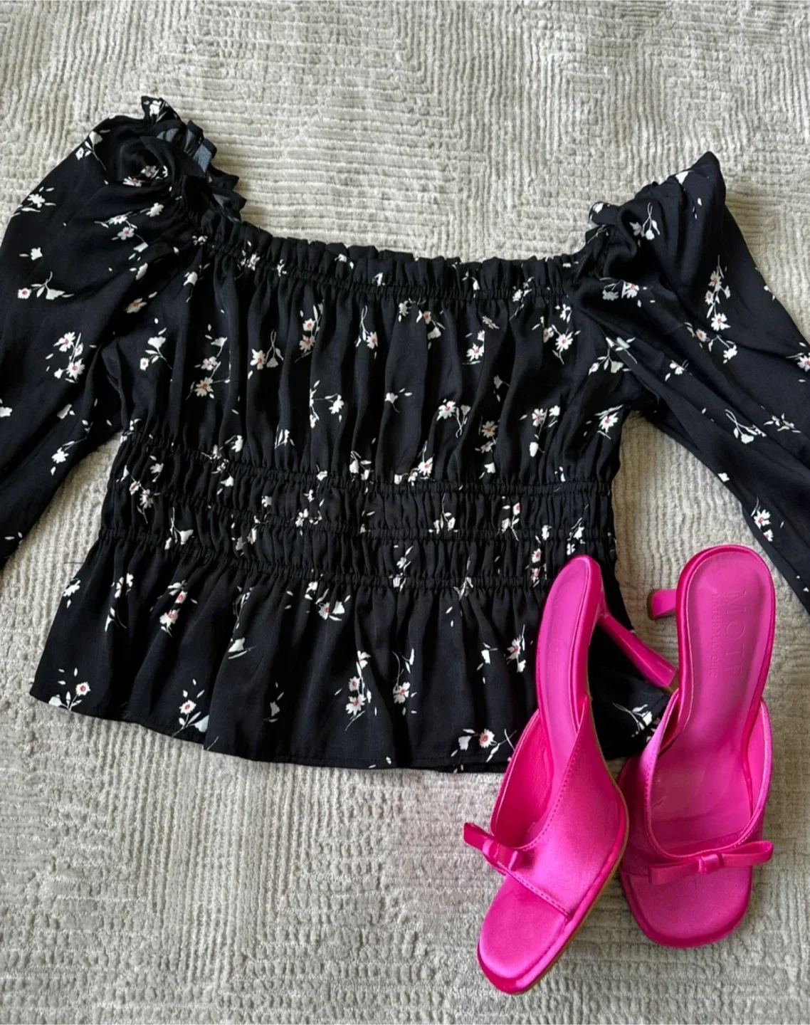 Black Floral Top - Size S thumbnail