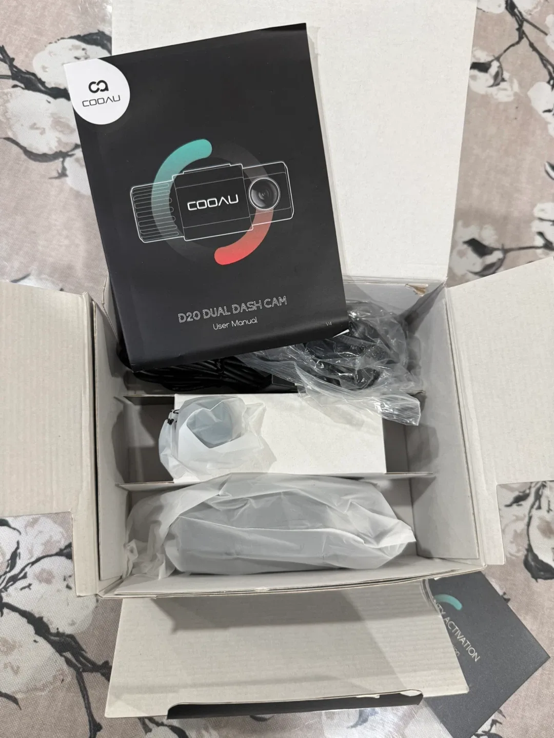 COOAU D20-CA Dual Dash Cam - Like New! image indicator(5)