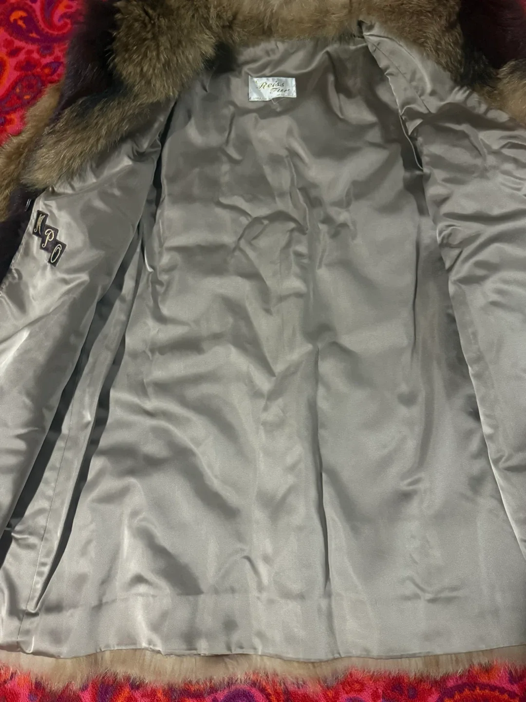 Reiss Furs Vintage Fur Coat image indicator(3)