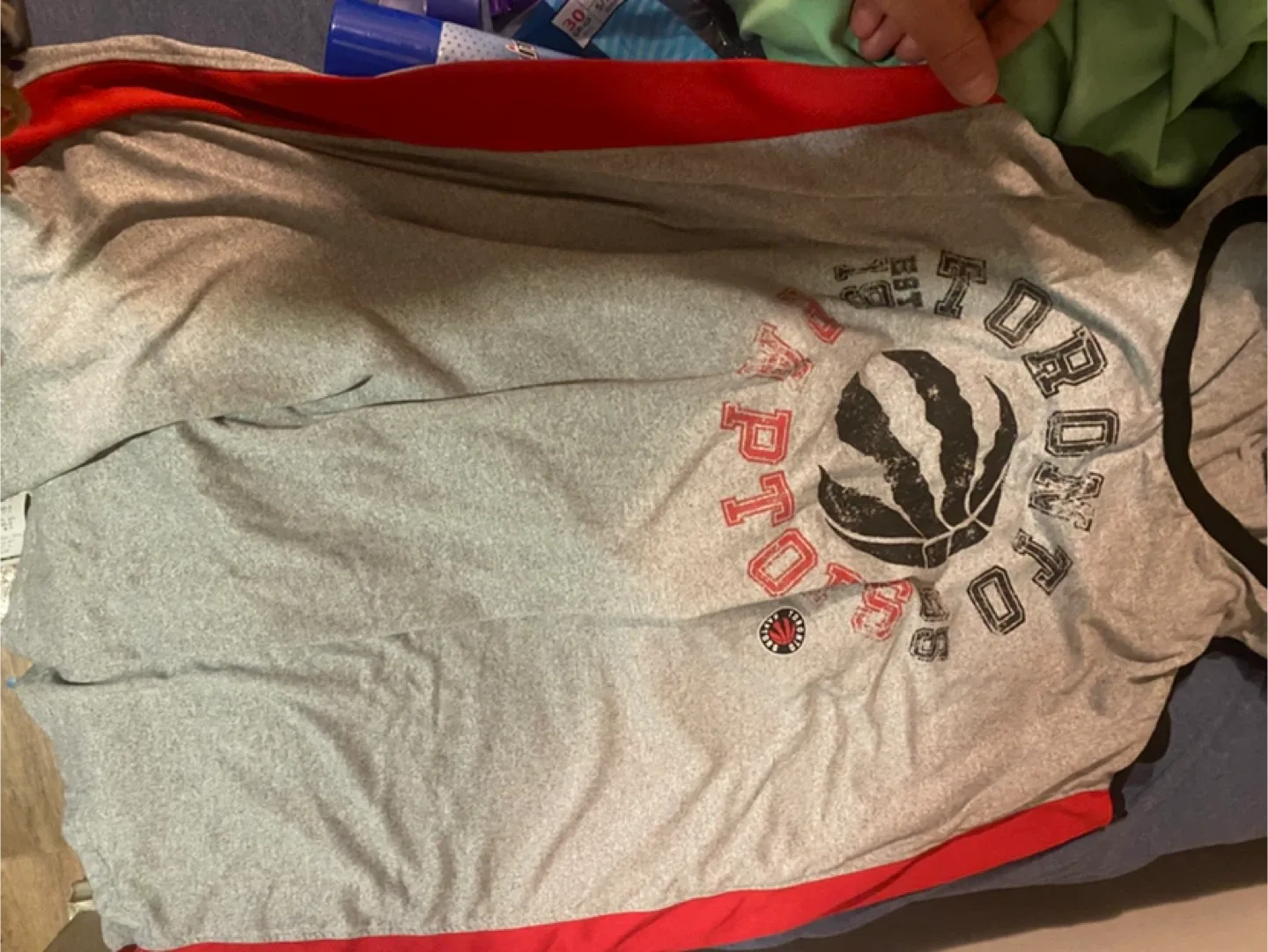 NBA Toronto Raptors T-shirt - Size L image indicator(3)