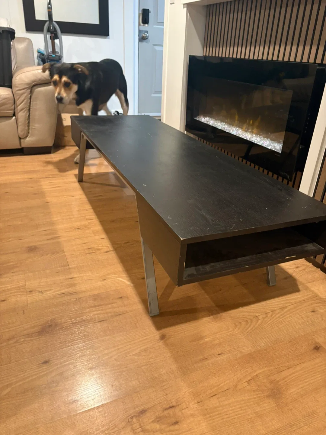 Black Coffee Table image indicator(3)