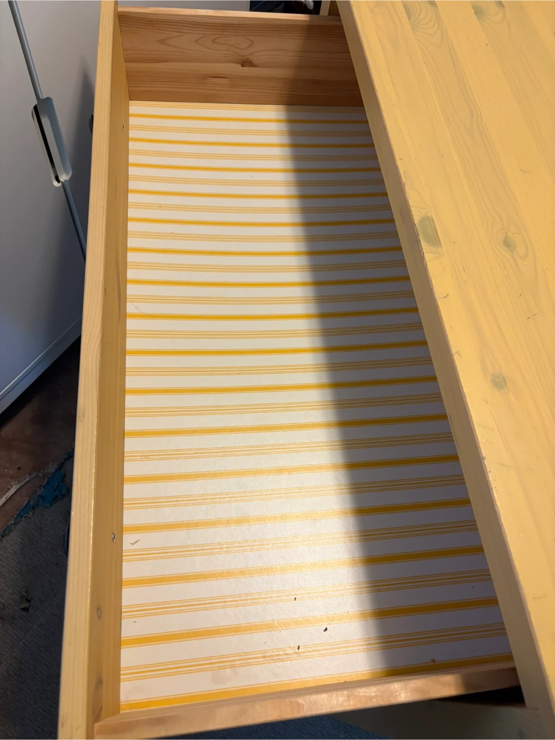 Ikea Hemnes 3-Drawer Dresser - photo 4