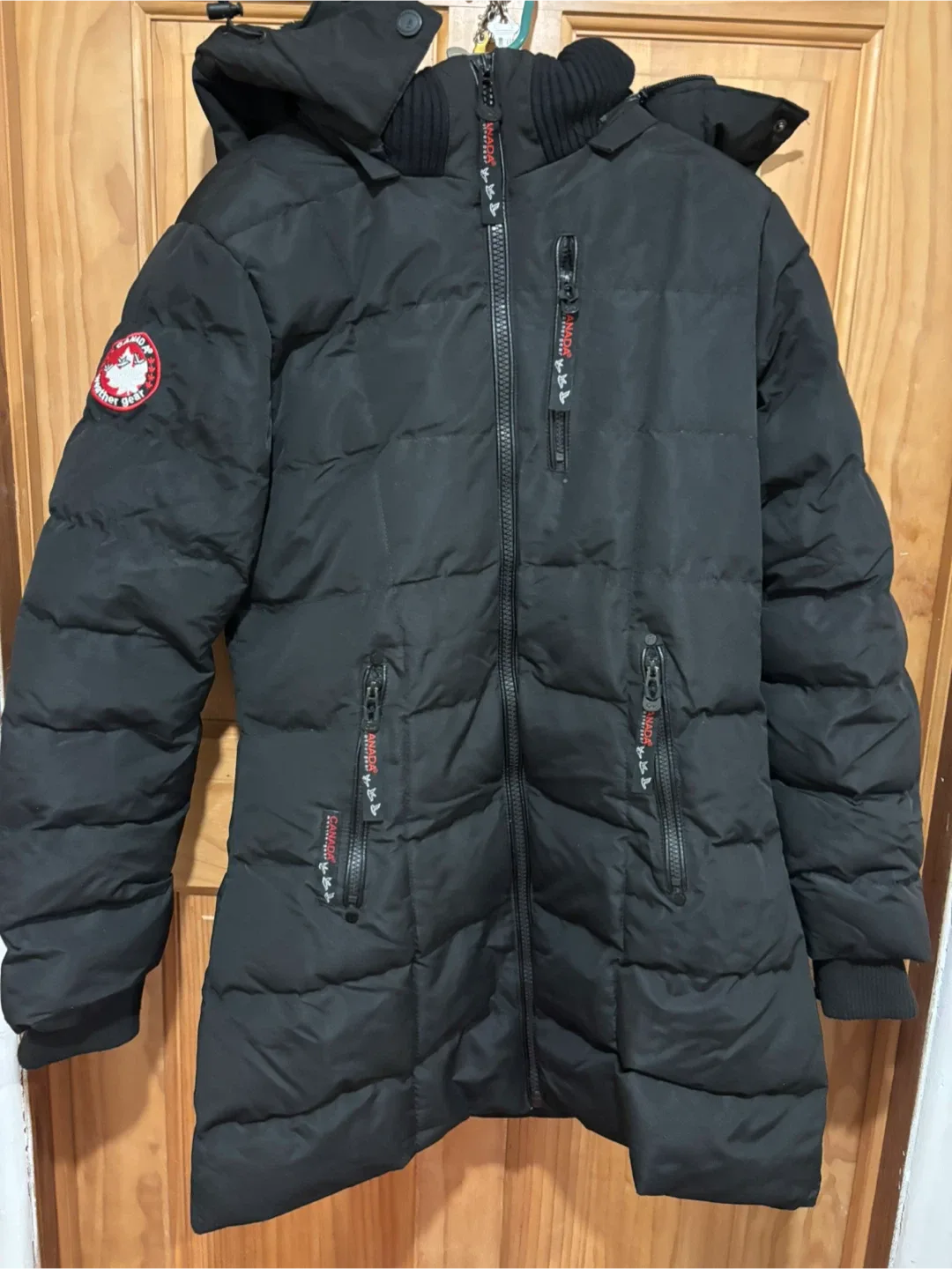 Canada Weathergear Black Winter Coat - Size L