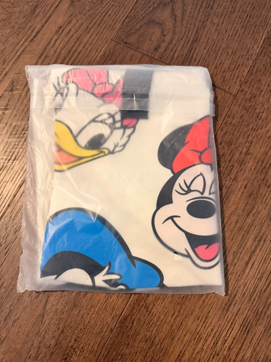 Brand New Disney Mickey & Friends Tote Bag image indicator(3)