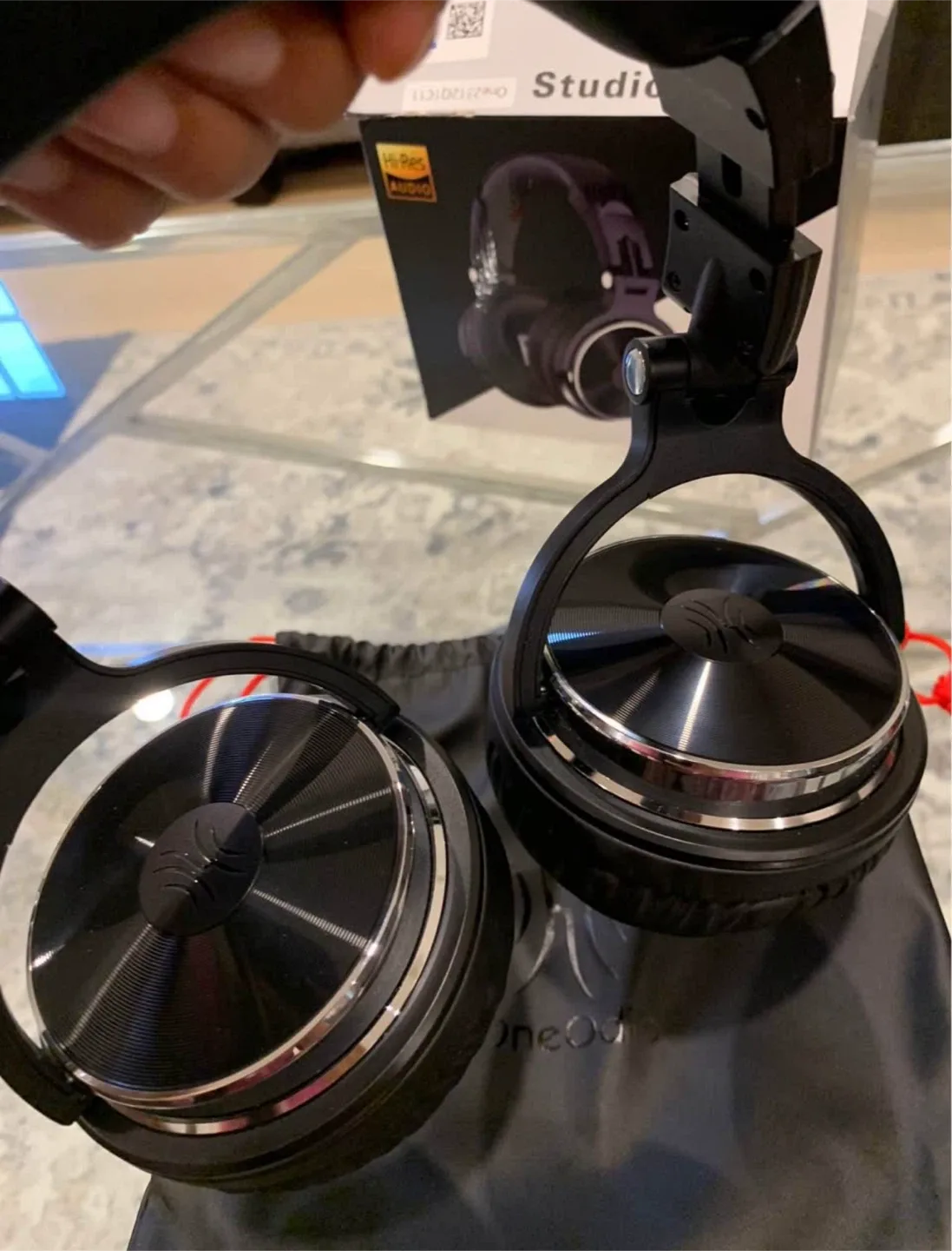 OneOdio Studio Pro 10 DJ Headphones - Like New! image indicator(6)