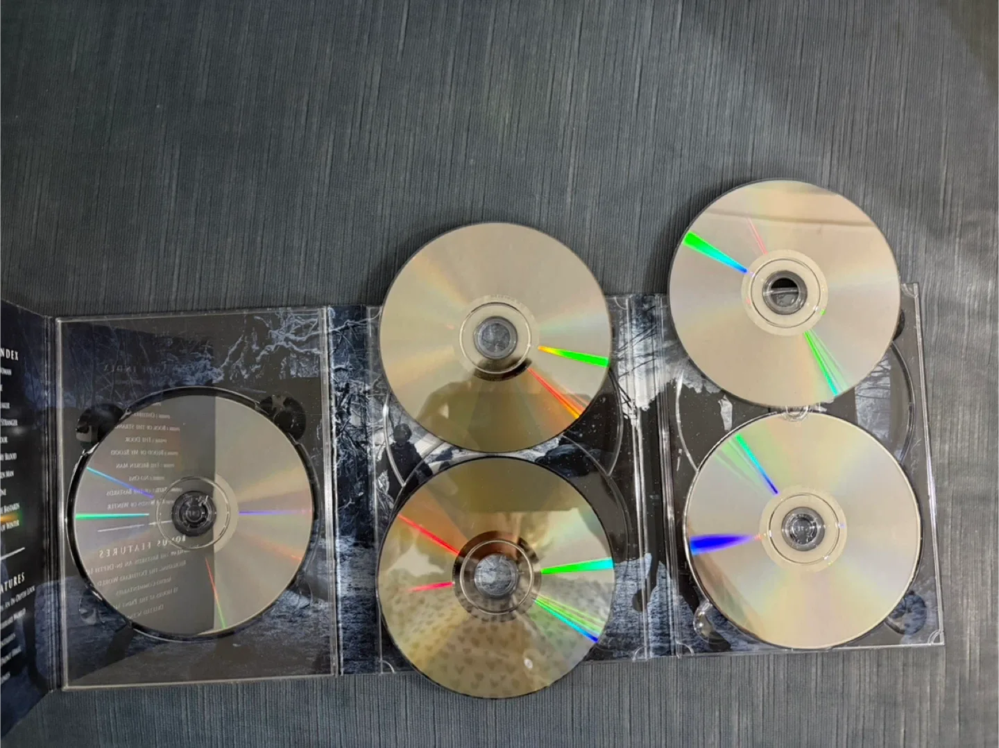 Game of Thrones: The Complete Sixth Season DVD image indicator(4)