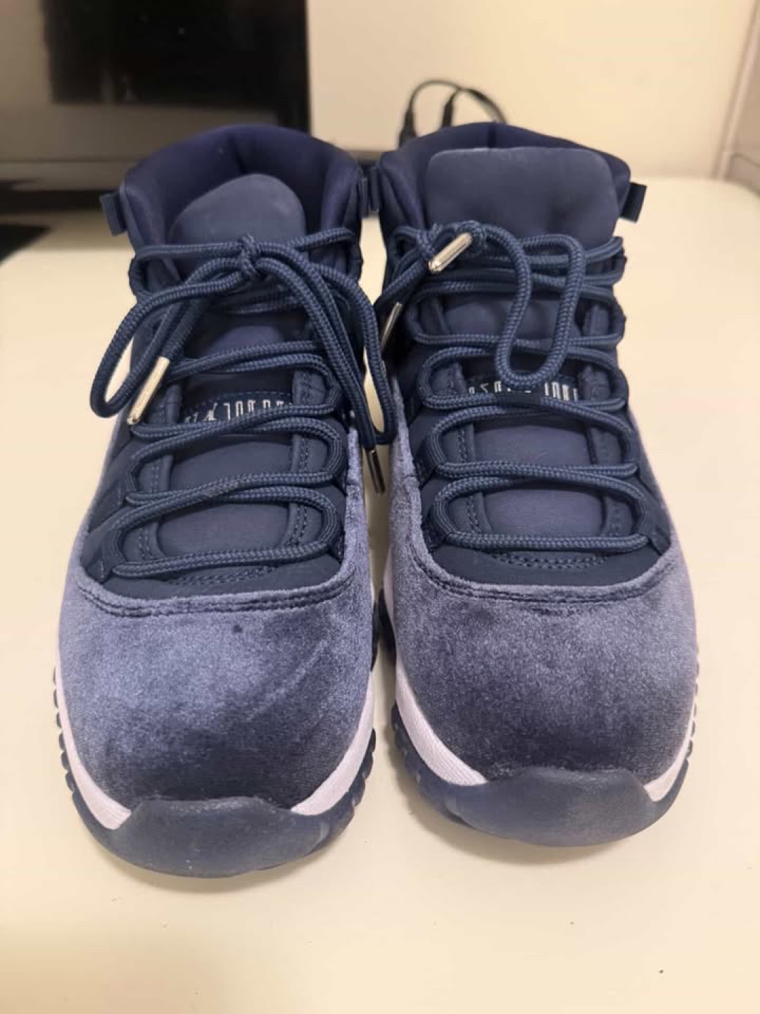 Air Jordan 11 Midnight Blue women's - photo 2