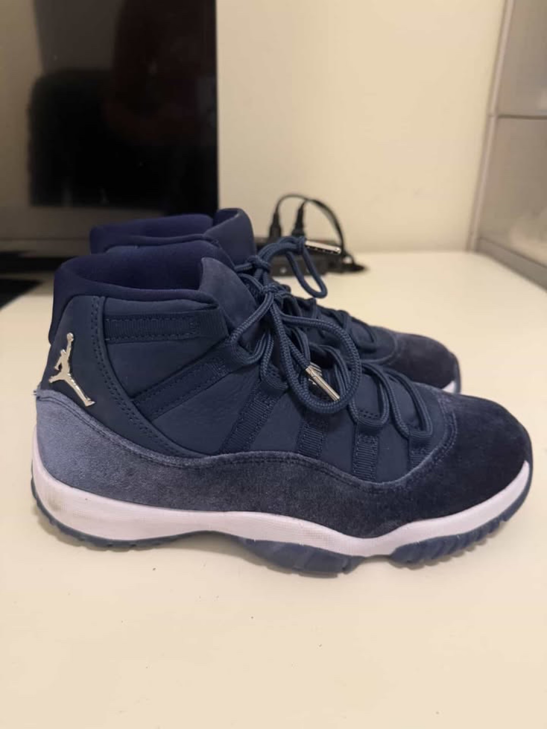 Air Jordan 11 Midnight Blue women's