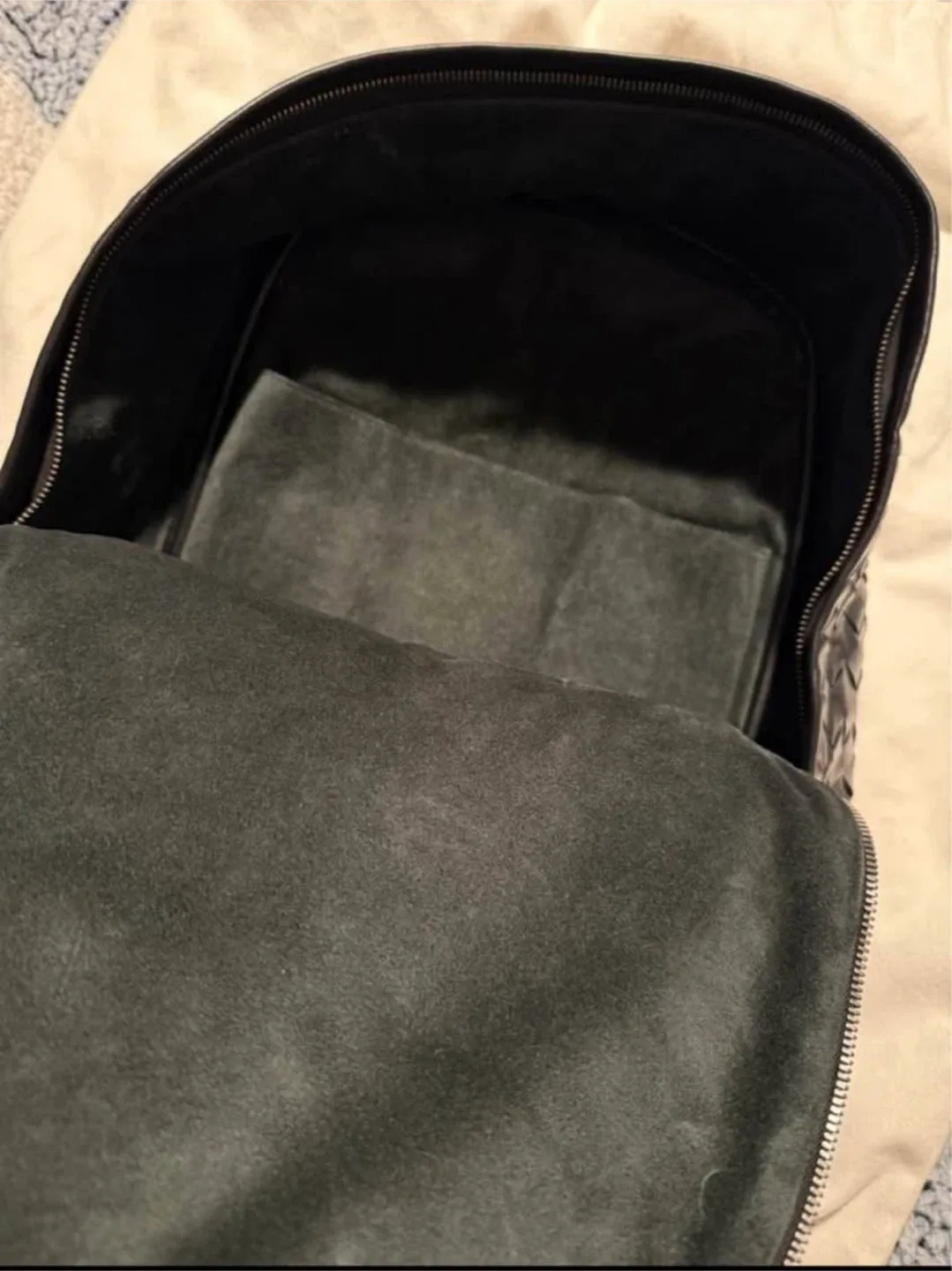 Bottega Veneta Intrecciato Black Backpack image indicator(5)