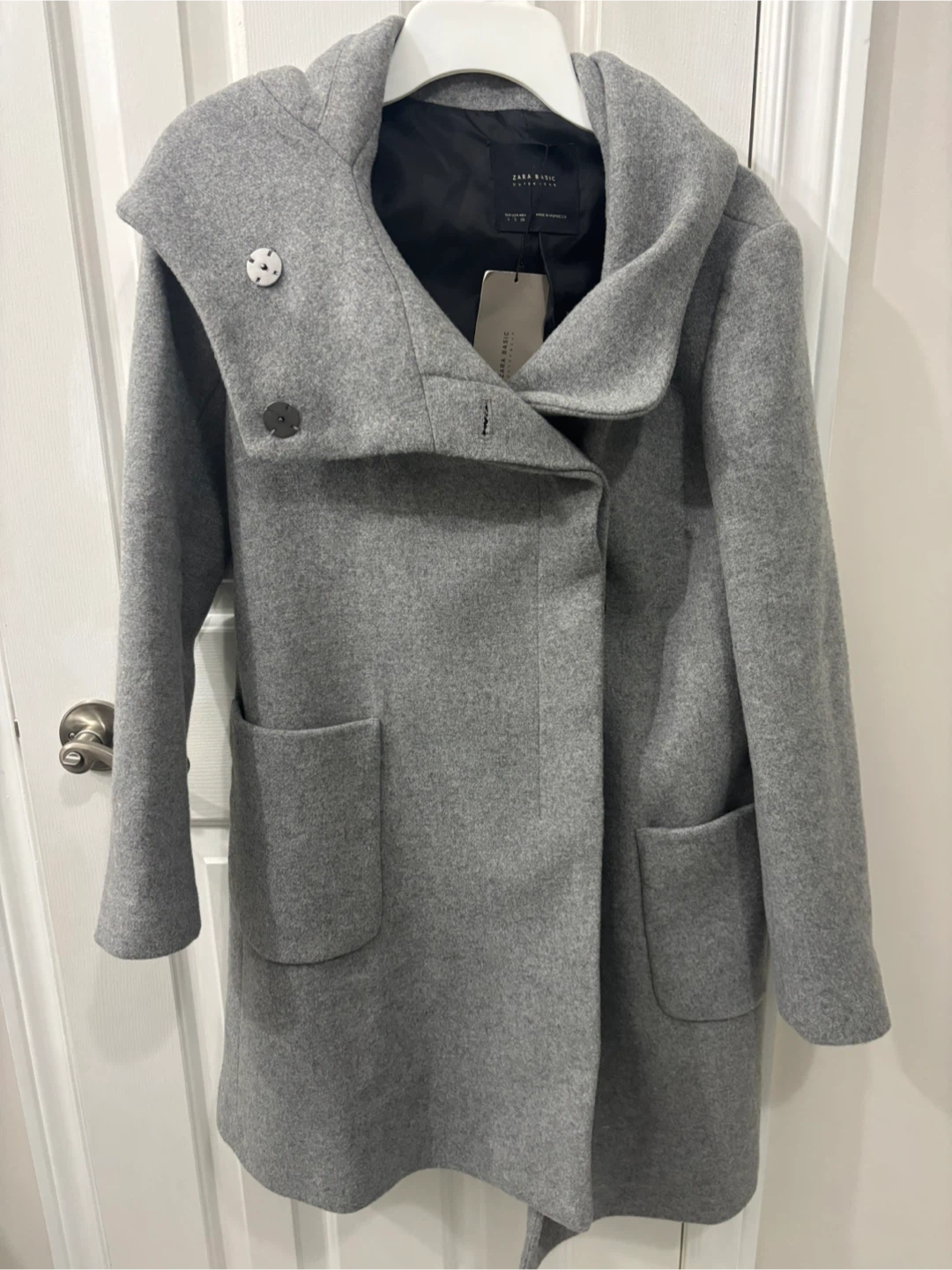 Women’s Zara small wool coat -$100