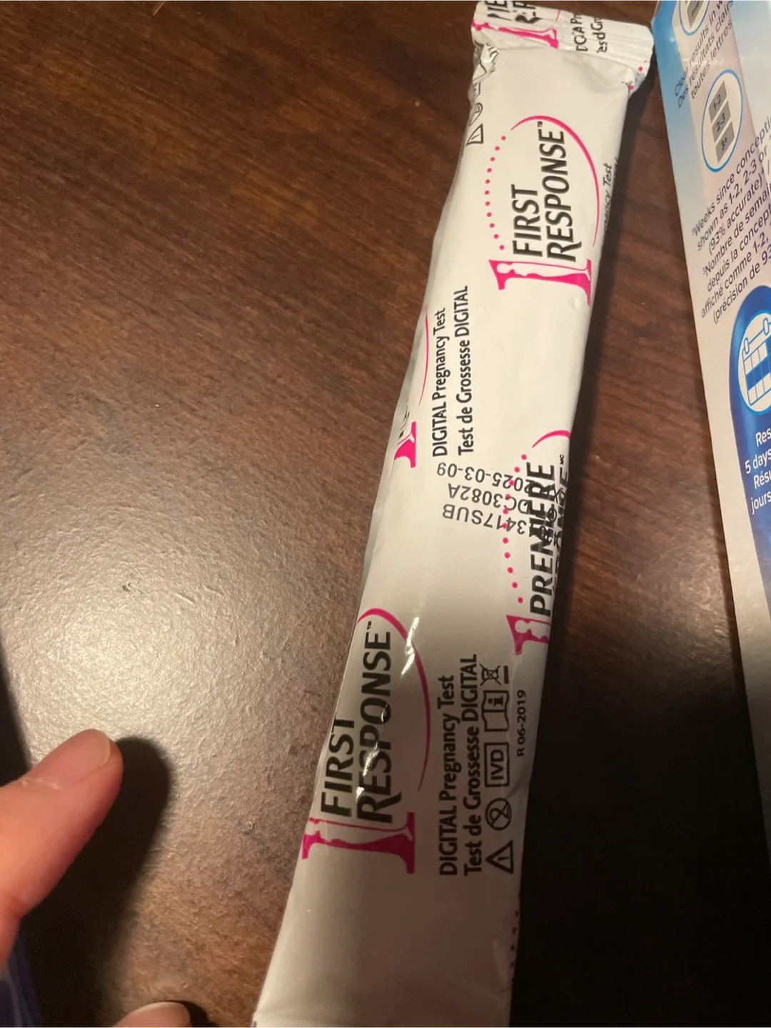 Bundle of Clearblue Pregnancy Test with Weeks Indicator image indicator(6)