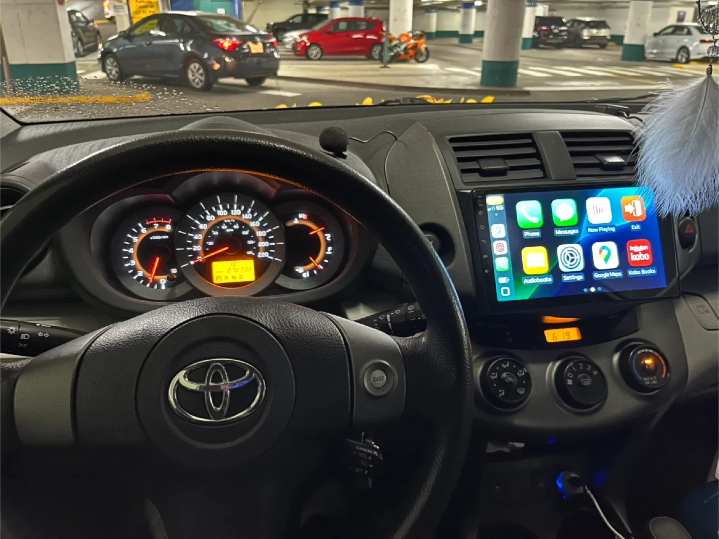 2010 Toyota RAV4 image indicator(6)