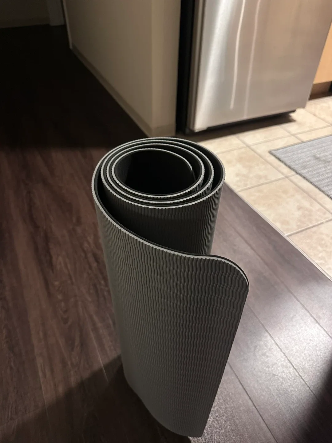 New Balance - Gray Exercise/Yoga Mat image indicator(2)