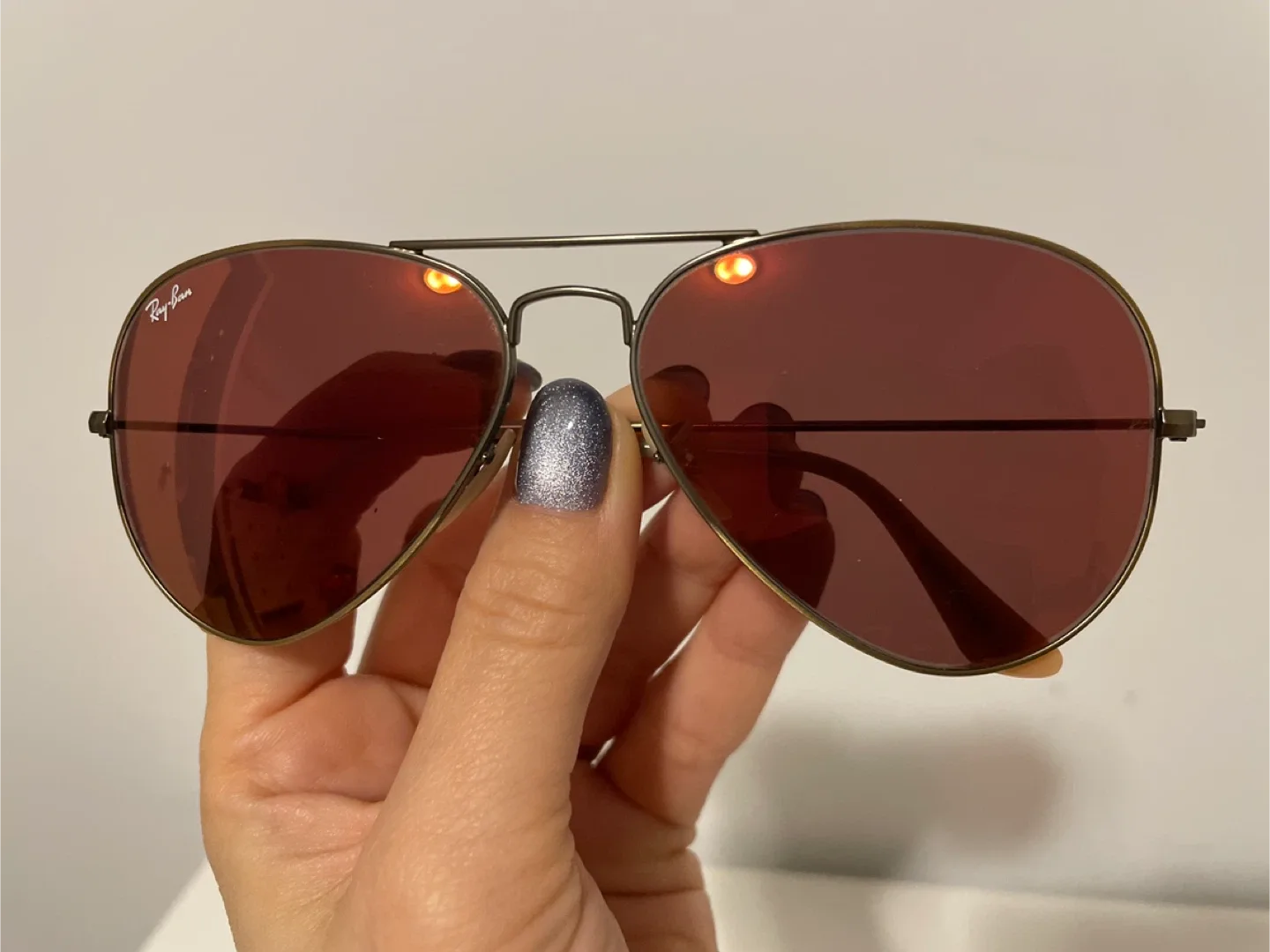 Ray-Ban Aviator Sunglasses with Case - Copper/Maroon image indicator(2)