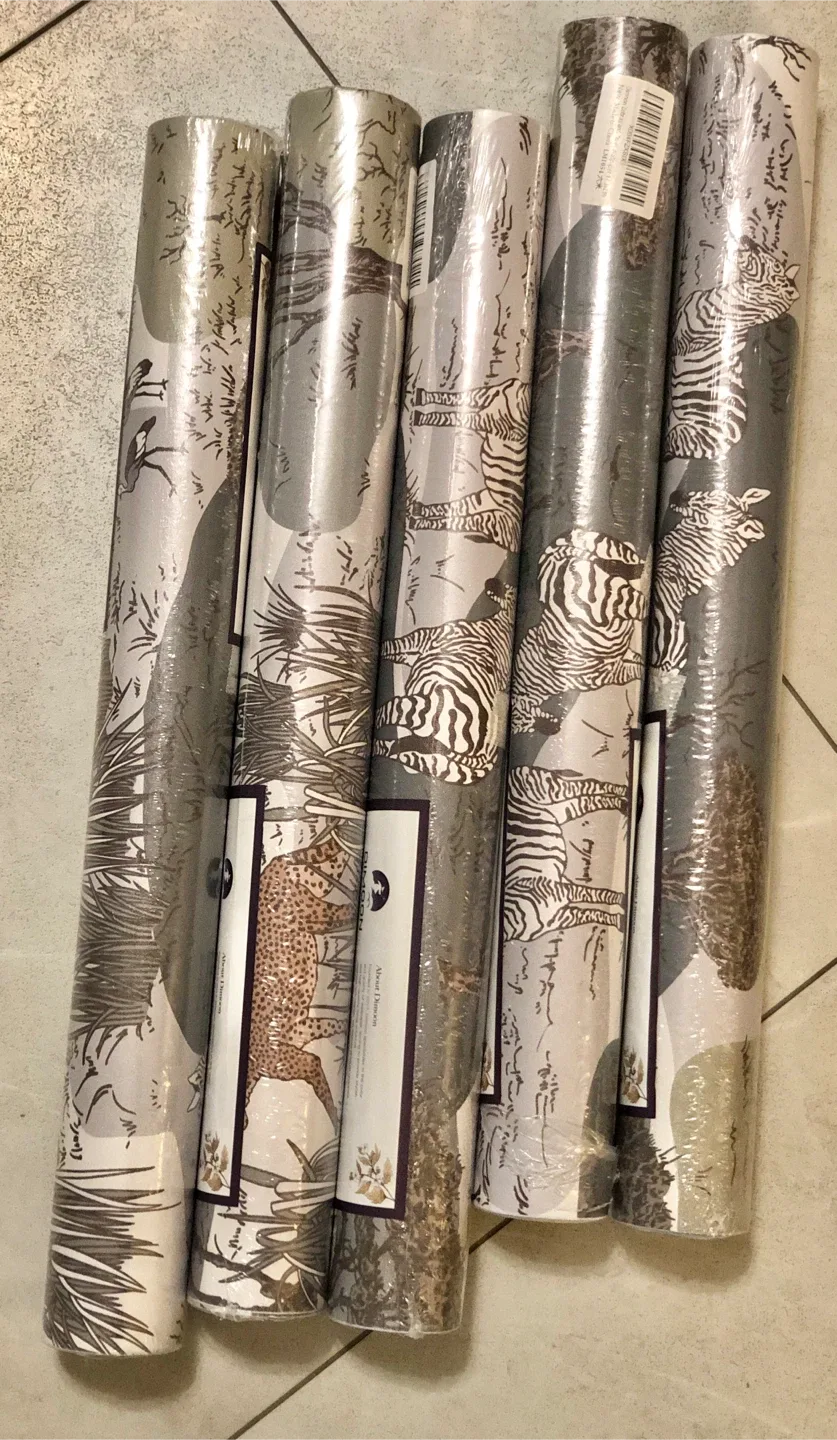 🦒🦒Animal print wallpaper, peel & stick rolls image indicator(4)