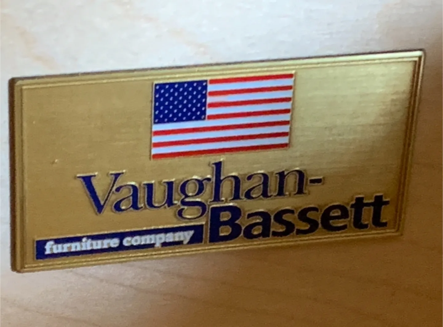 Vaughan-Bassett Ten drawer Dresser with Mirror image indicator(4)