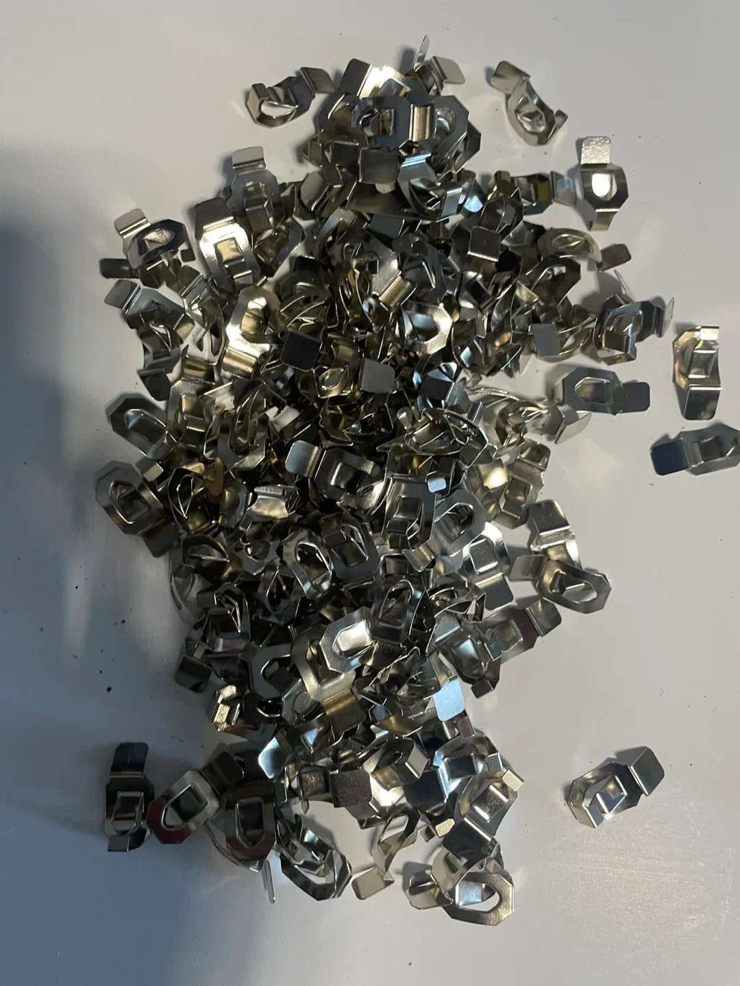 40 IKEA Clips 10x15cm (4x6") Picture Frame Hangers - New image indicator(2)